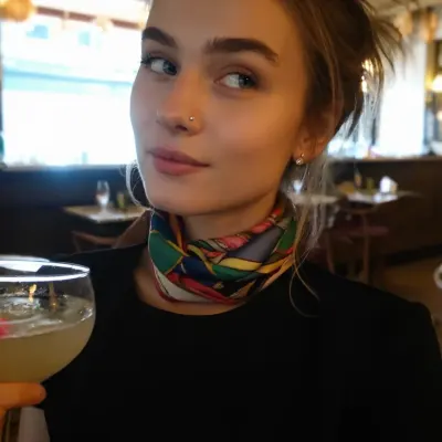 Тёплая Элеонора